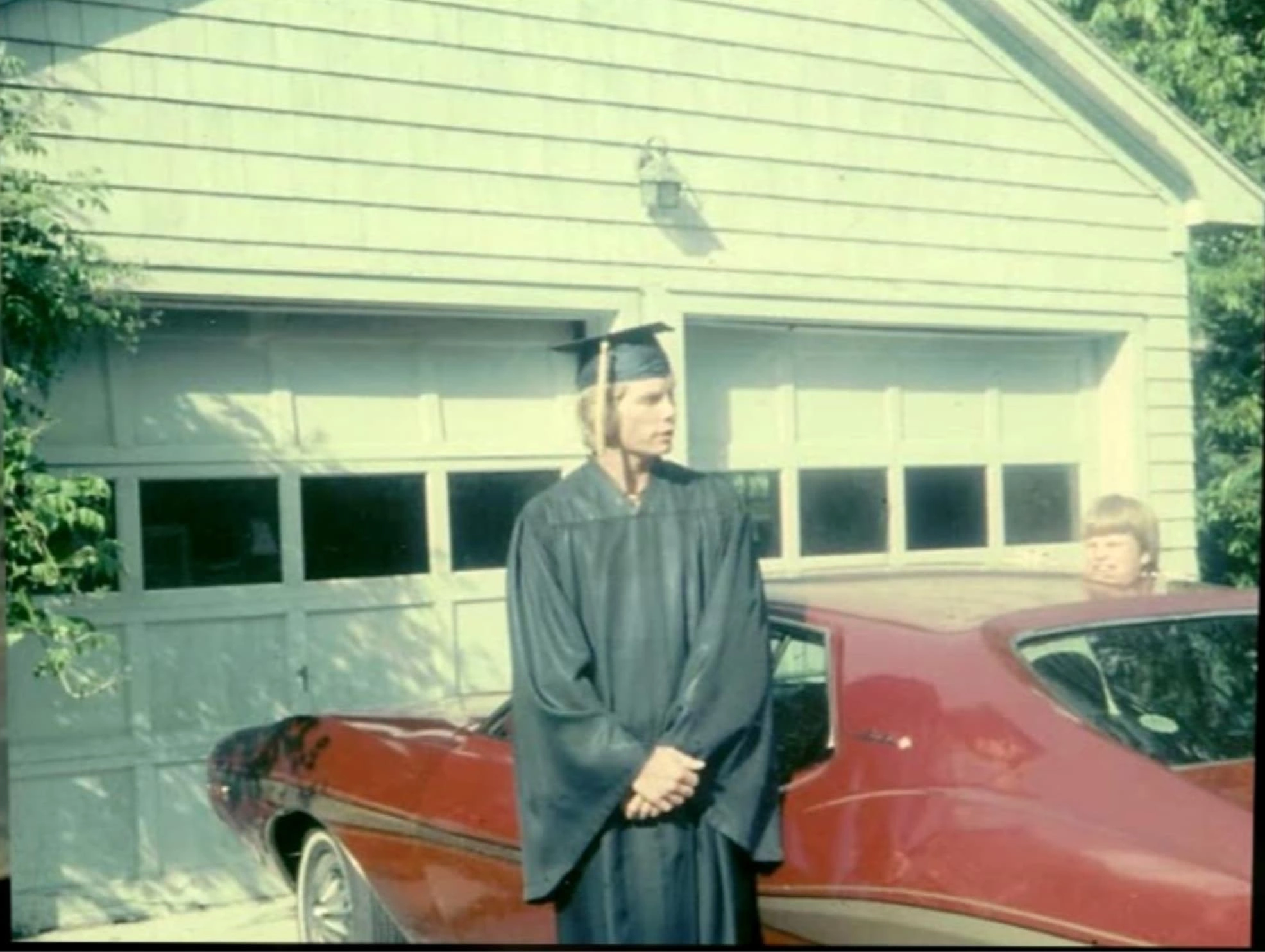 30 Vintage Four-Barrel Photos Capturing the Golden Era of Muscle Cars in the 1970s