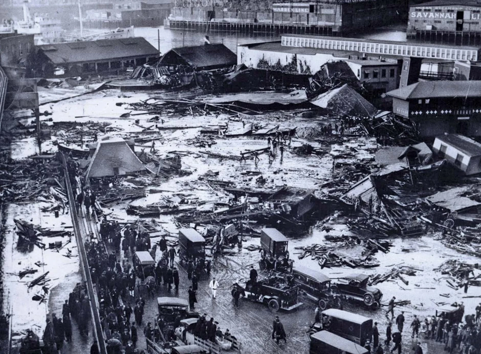 19 Mind-Blowing Historical Events That Defied Reality