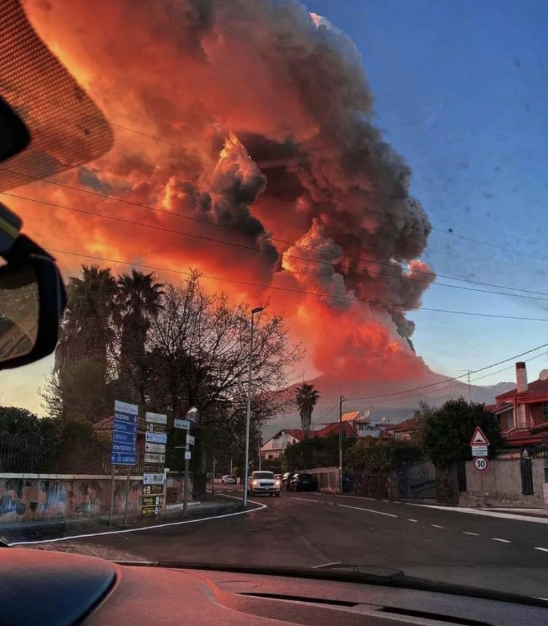 21 Captivating Images Showing Nature's Unyielding Power