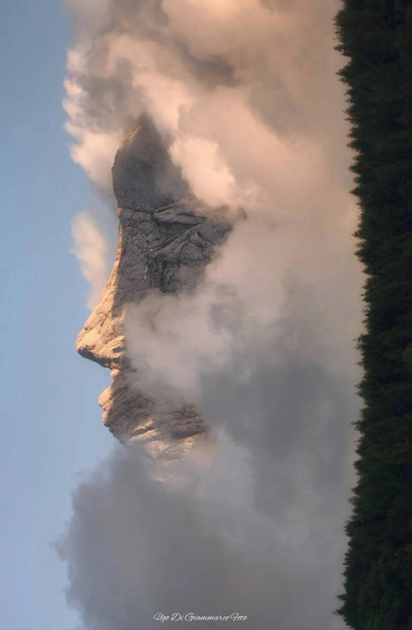 22 Rare and Captivating Sights That Showcase the Beauty of Our Planet