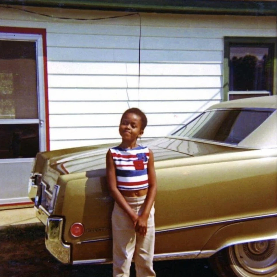 20 Stunning Images Capturing the Essence of the 1970s