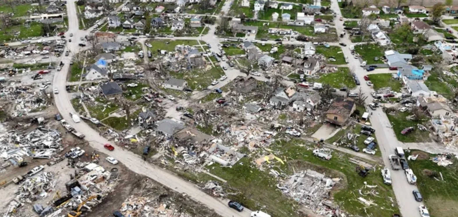 20 Chilling Images of the Recent Tornado Outbreak