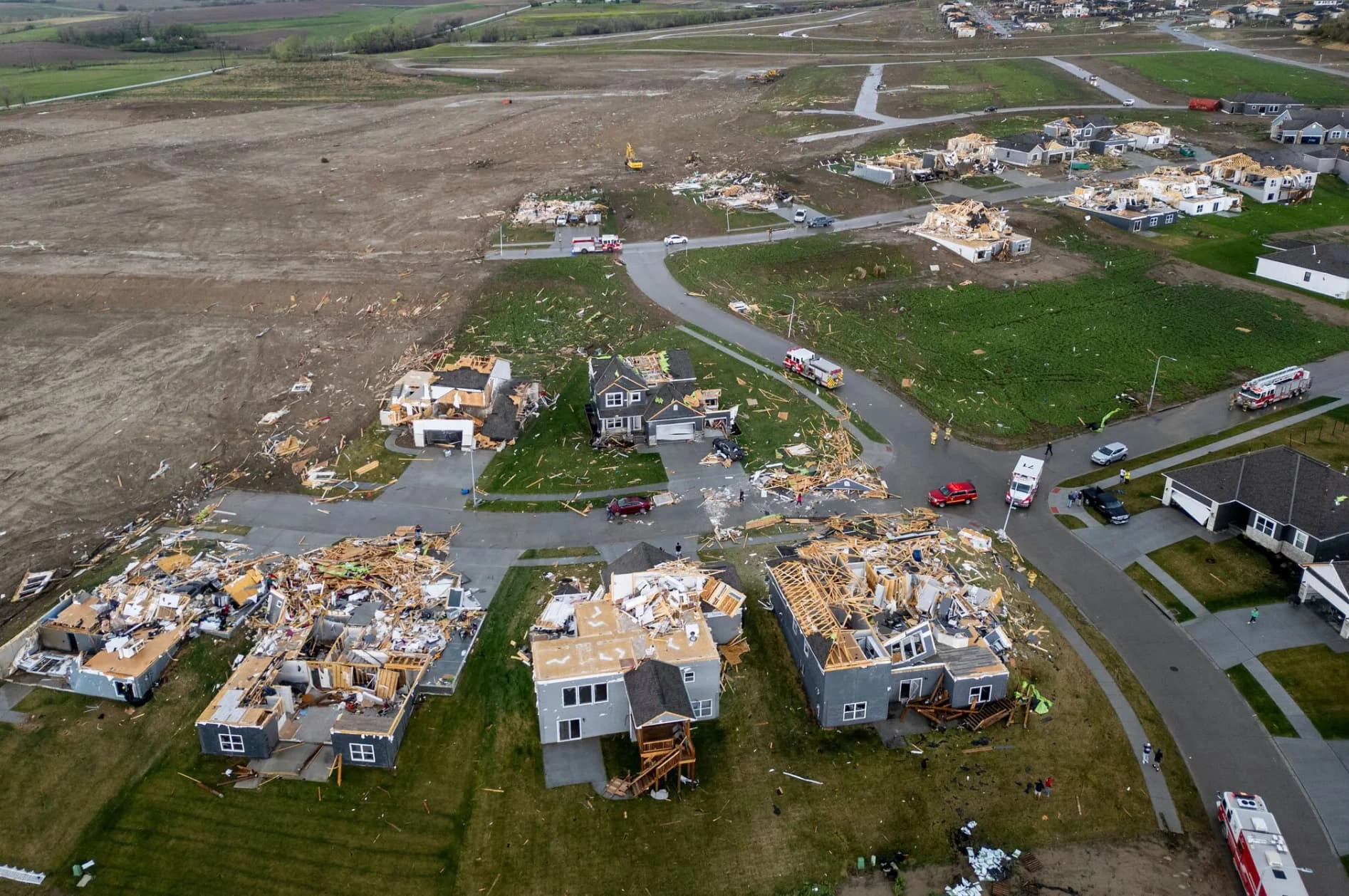 20 Chilling Images of the Recent Tornado Outbreak