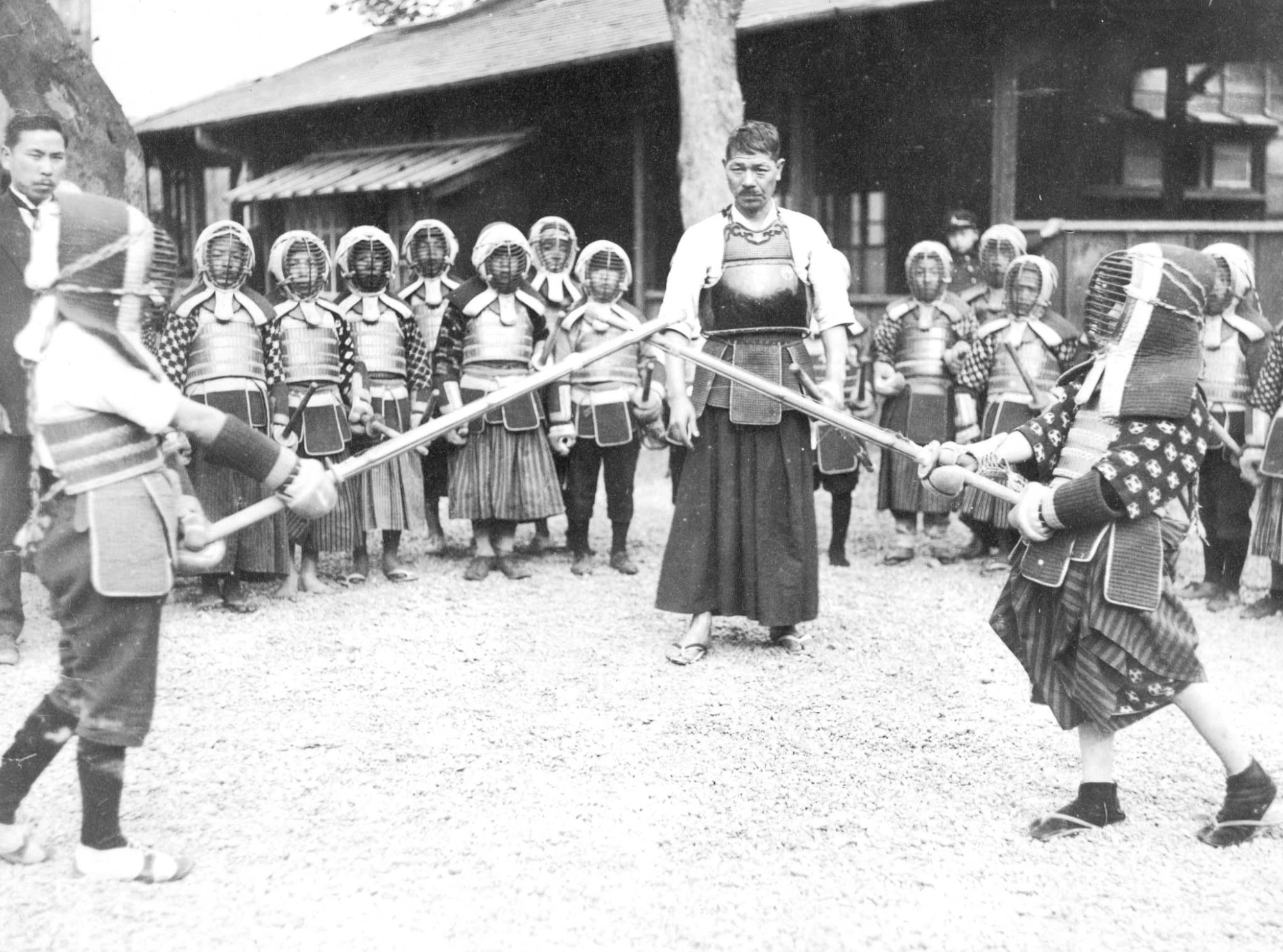 20 Mind-Bending Historical Photos that are Unbelievably Surreal