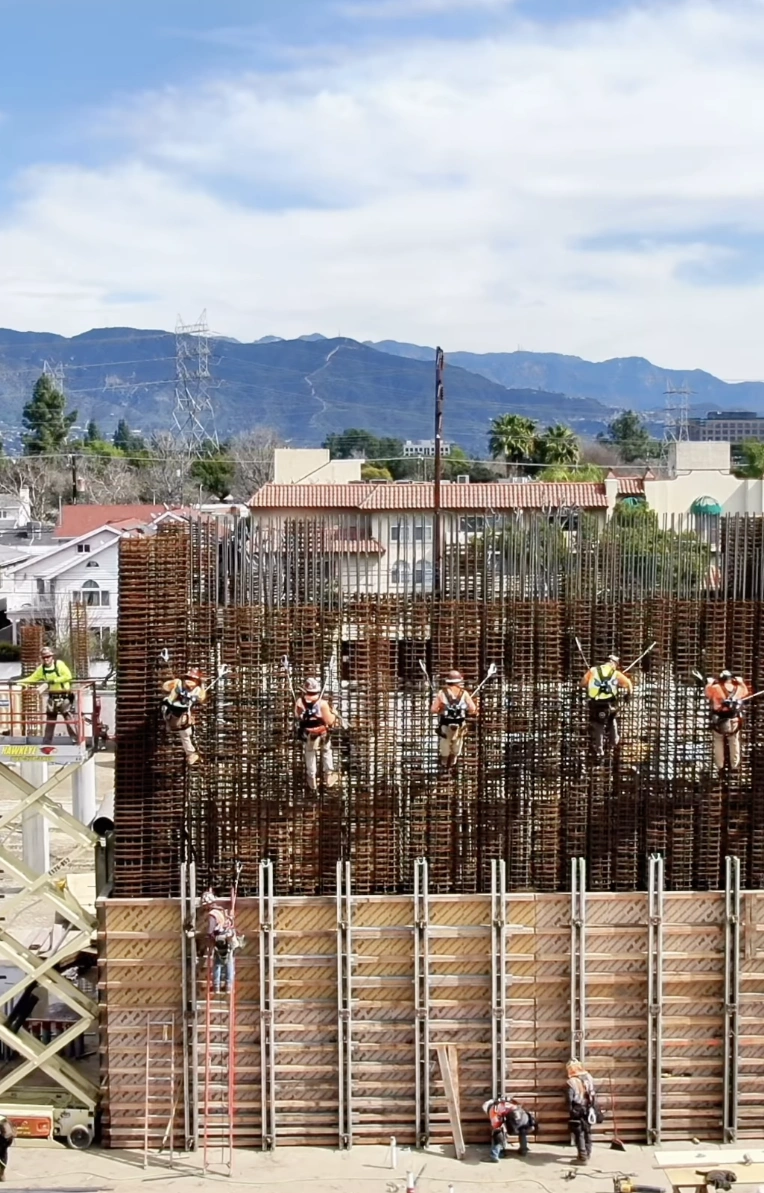 16 Rad Construction Pictures