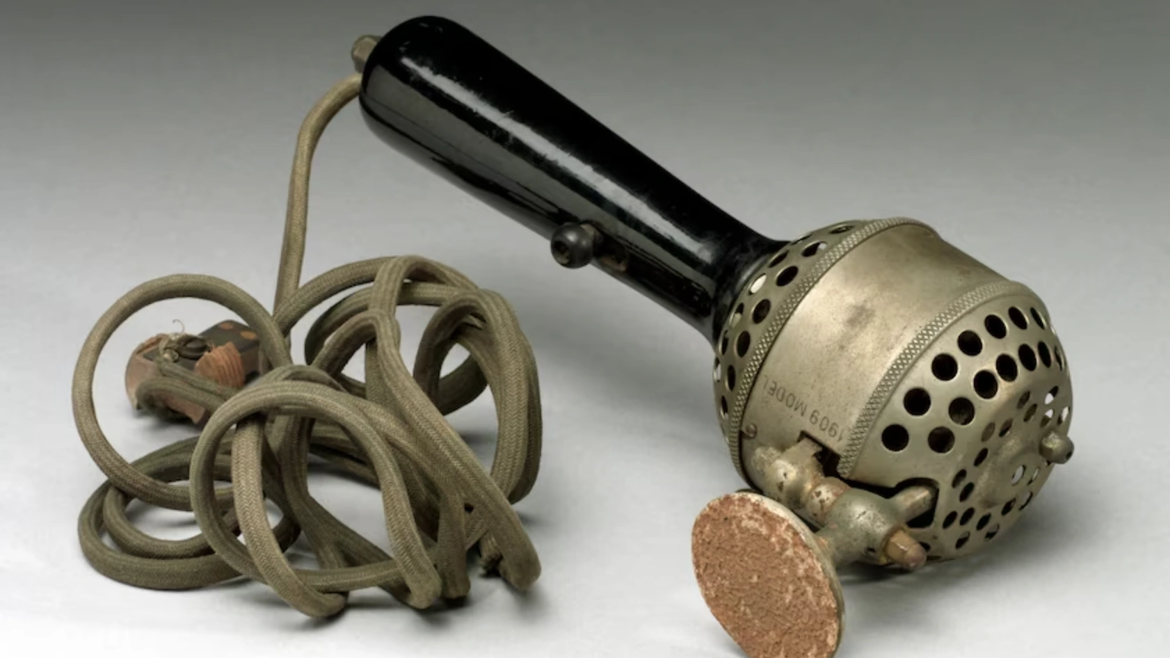 20 Historical Discoveries That Showcase Humanity's Intriguing Nature