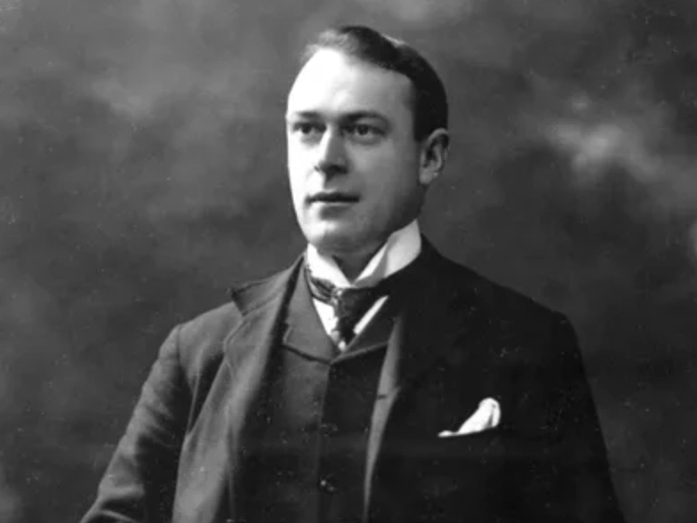 10 Trailblazers Who Met Their End in a Spectacular Fashion