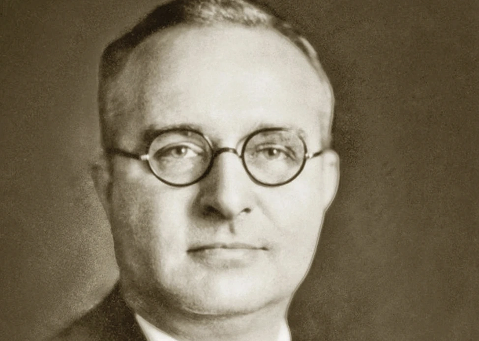 10 Trailblazers Who Met Their End in a Spectacular Fashion