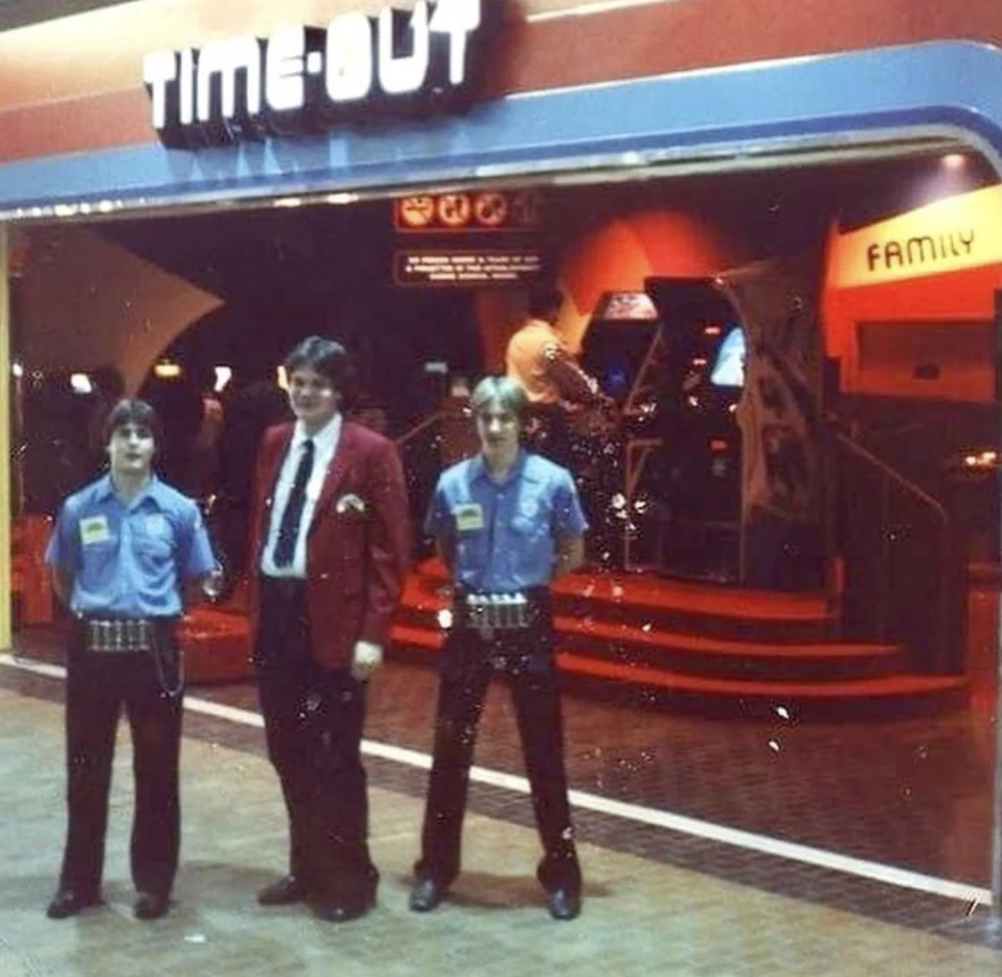26 Classic Arcade Photos That Deserve a Top Score