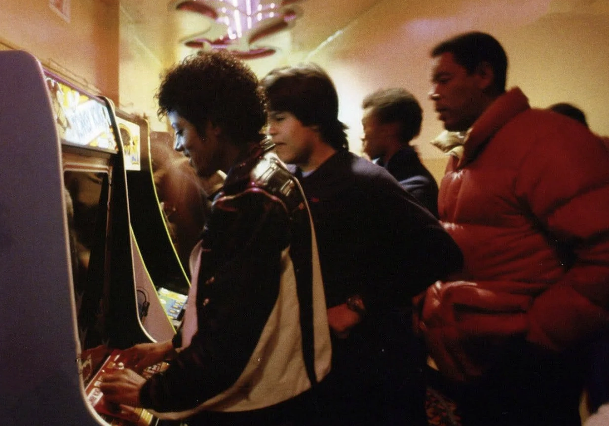 26 Classic Arcade Photos That Deserve a Top Score