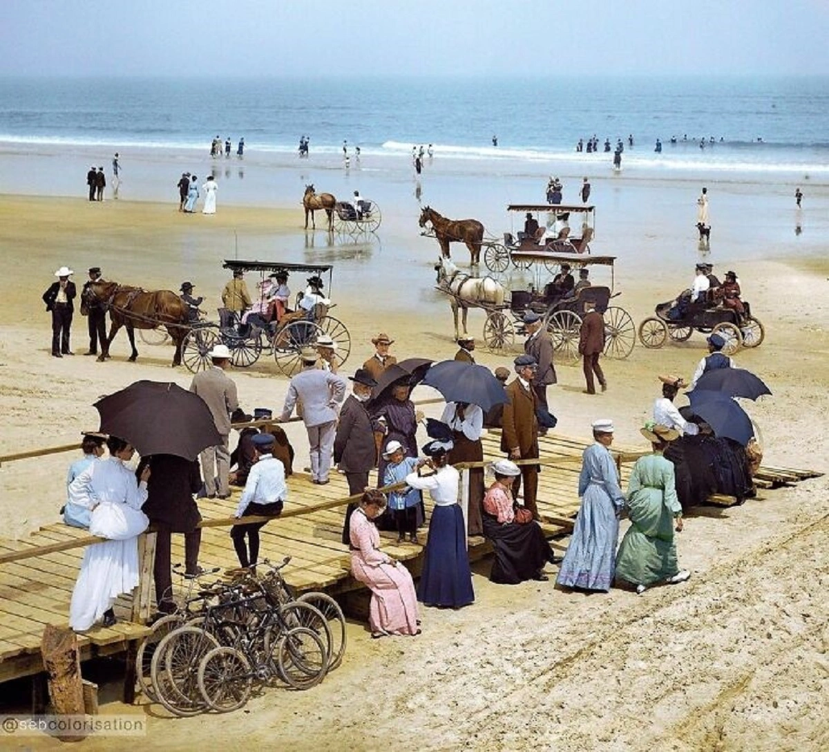 25 Captivating Images from the Past: A Visual Journey Through History