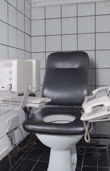 37 Quirky Toilets We'd Love to Use for a Tipsy Tinkle