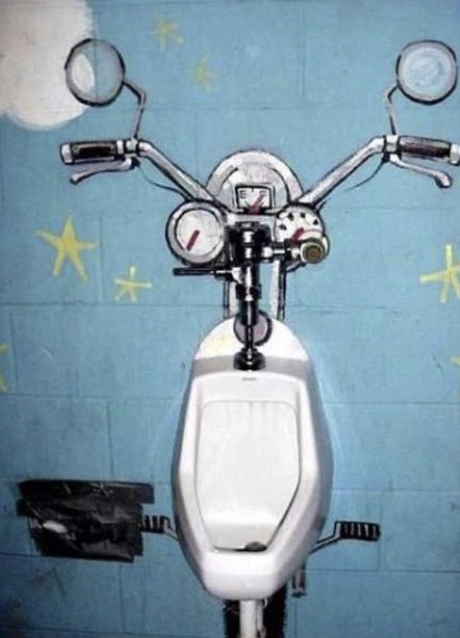 37 Quirky Toilets We'd Love to Use for a Tipsy Tinkle