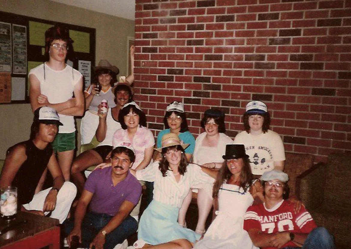 20 Radically Retro Pictures from 1980s College Bashes
