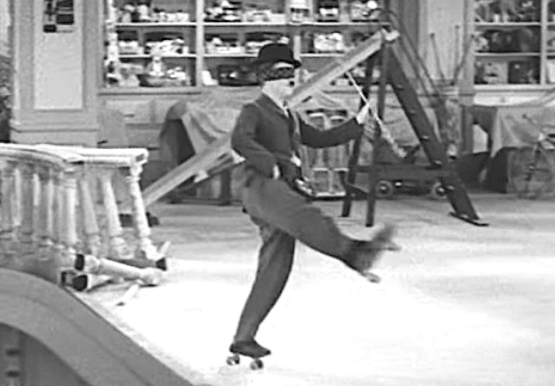 12 Rare Photos from the Silent Film Era Showing the Lack of Safety Regulations