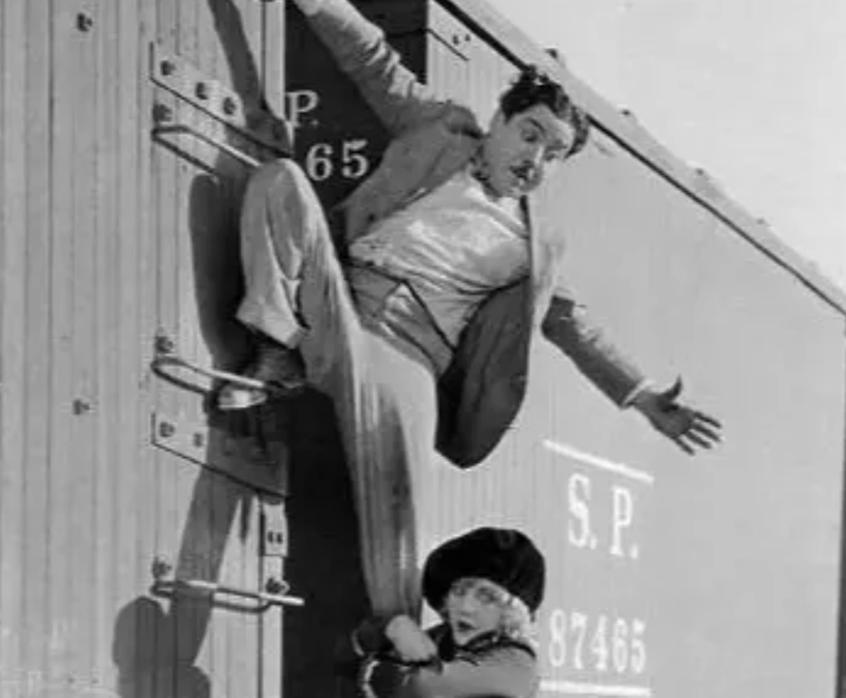 12 Rare Photos from the Silent Film Era Showing the Lack of Safety Regulations