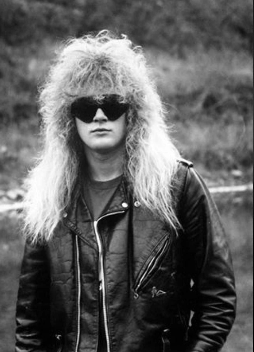 21 Captivating Images of '80s Rock Bands with Iconic Hairstyles that Rocked the Decade