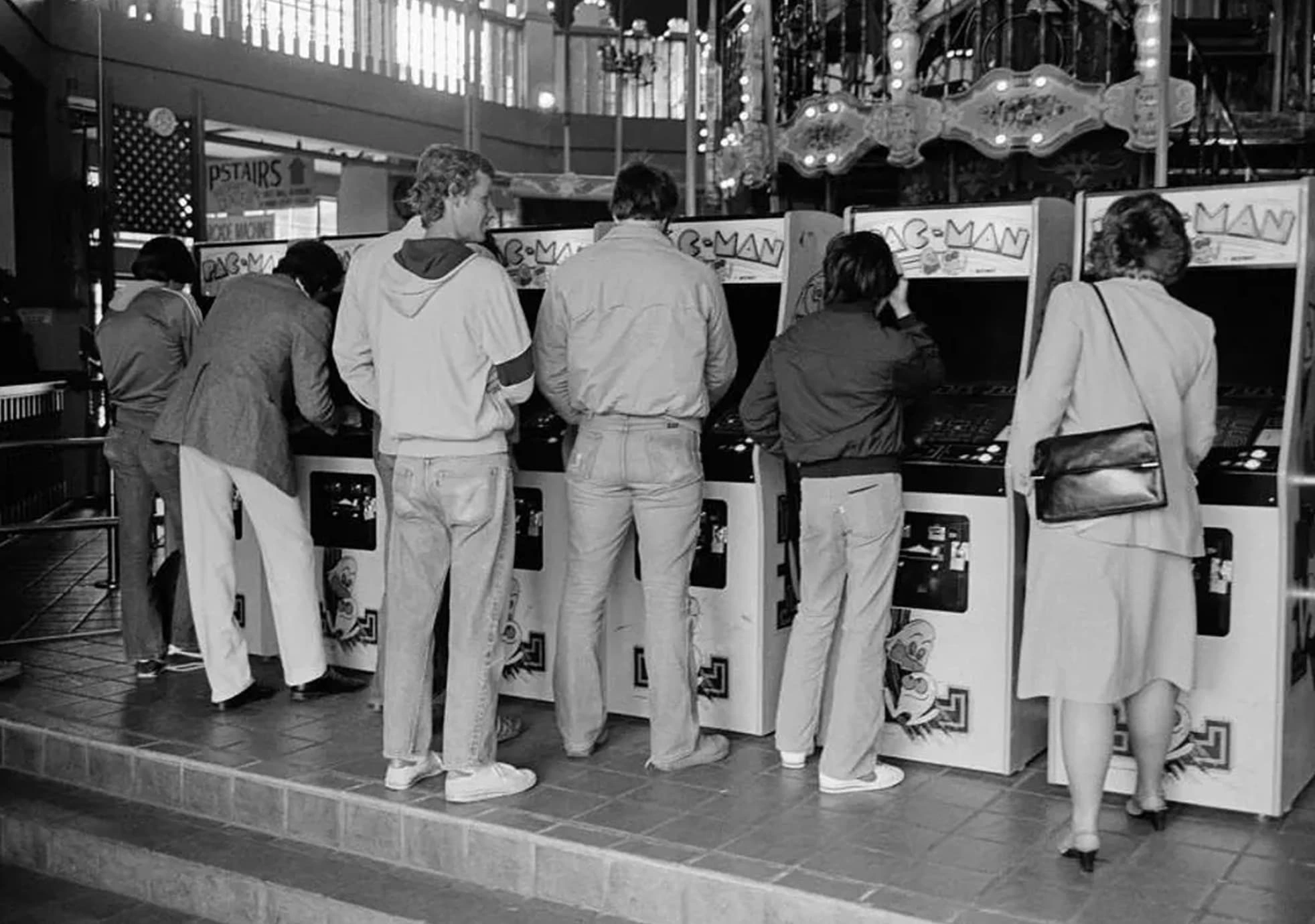 14 Throwback Photos of Pac-Man Mania