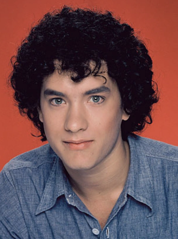 27 Uncommonly Seen Photos of Celebrities During Their College Years