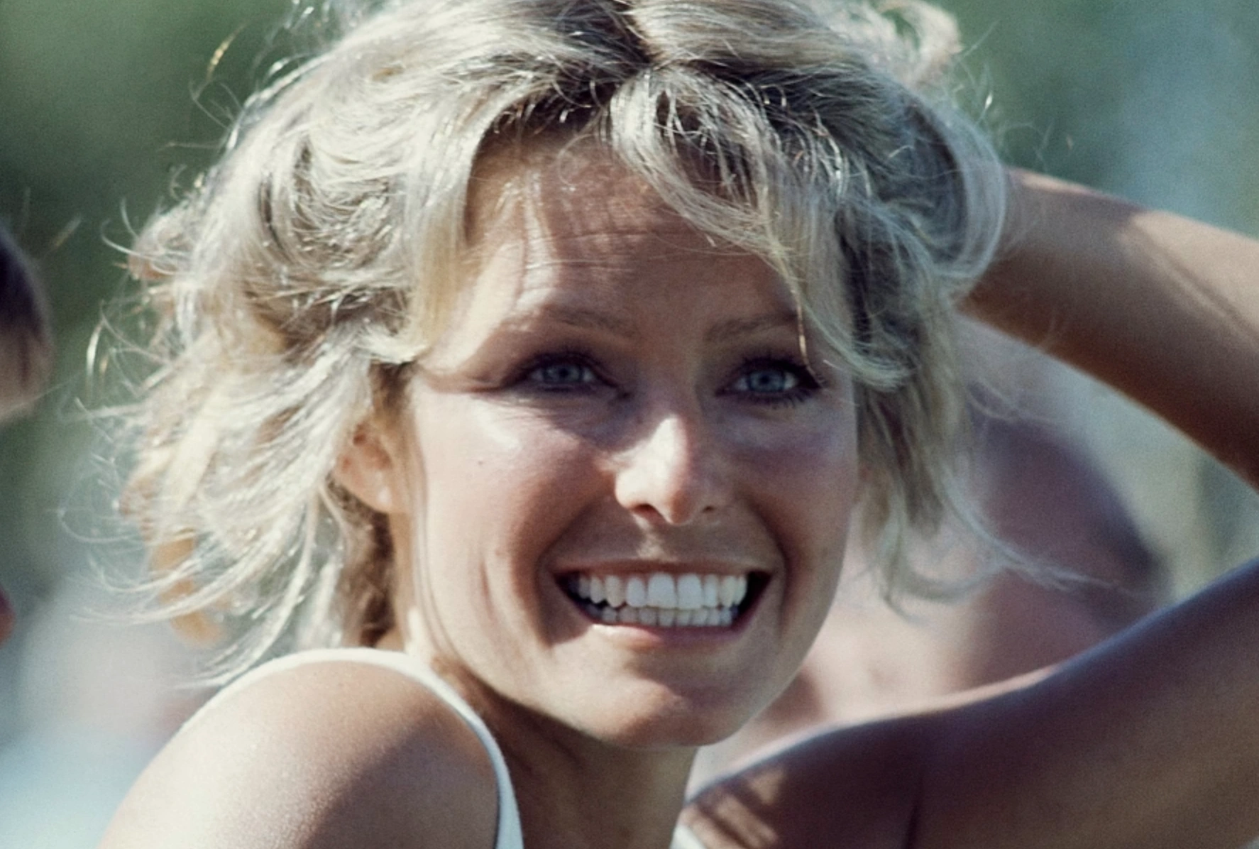 Capturing 1977: A Snapshot of the World in 24 Photos