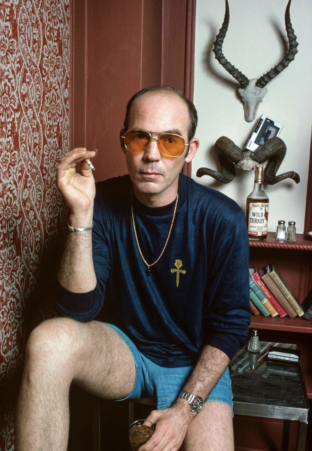 Capturing 1977: A Snapshot of the World in 24 Photos