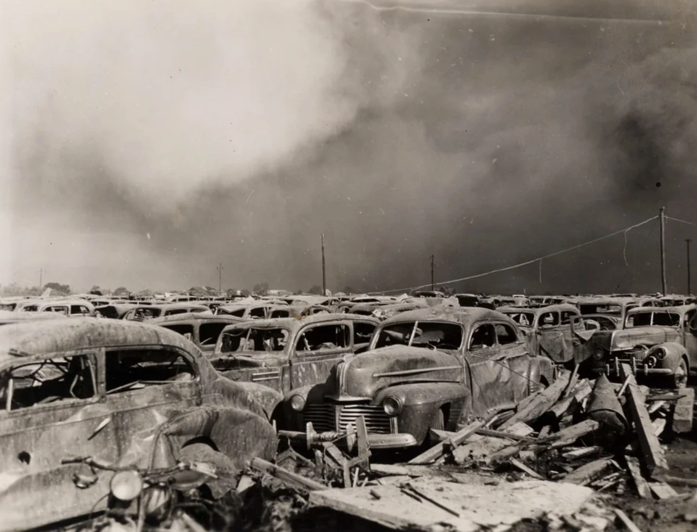 22 Historical Disaster Images to Instill Fear in Nonbelievers