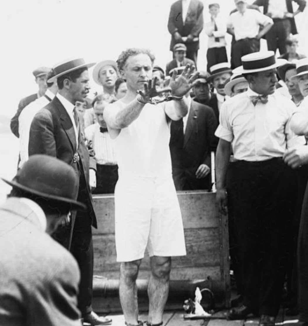 Unraveling the Enigma: 19 Intriguing Truths About Harry Houdini That Defy Escape