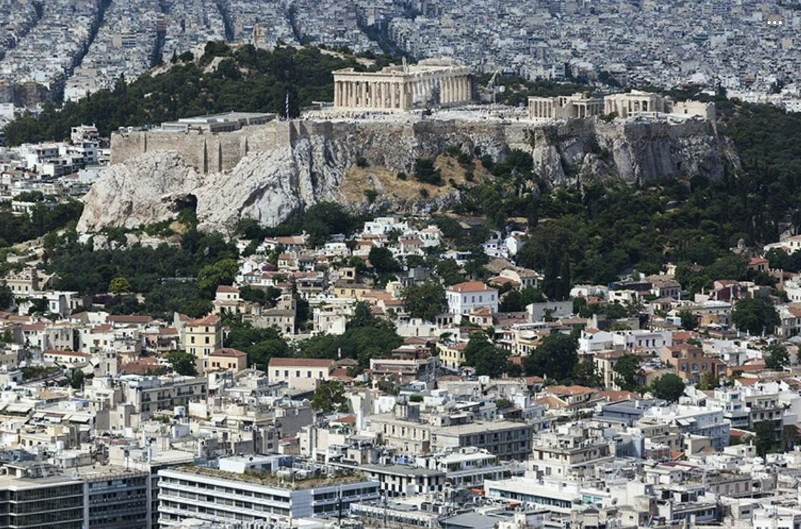 20 Hidden Perspectives: Landmarks and Historical Structures Captured from Uncommon Angles