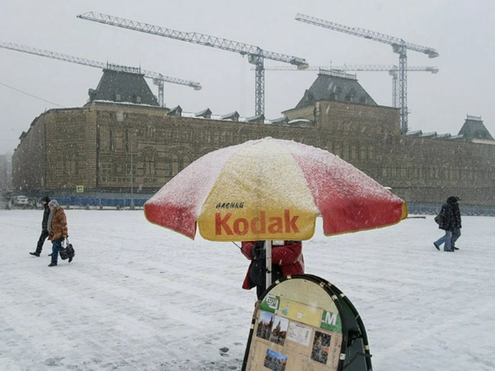 20 Hidden Perspectives: Landmarks and Historical Structures Captured from Uncommon Angles