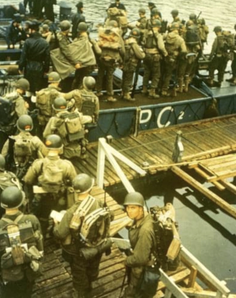 21 Vintage Photos That Prove the World Has Always Been Full of Color