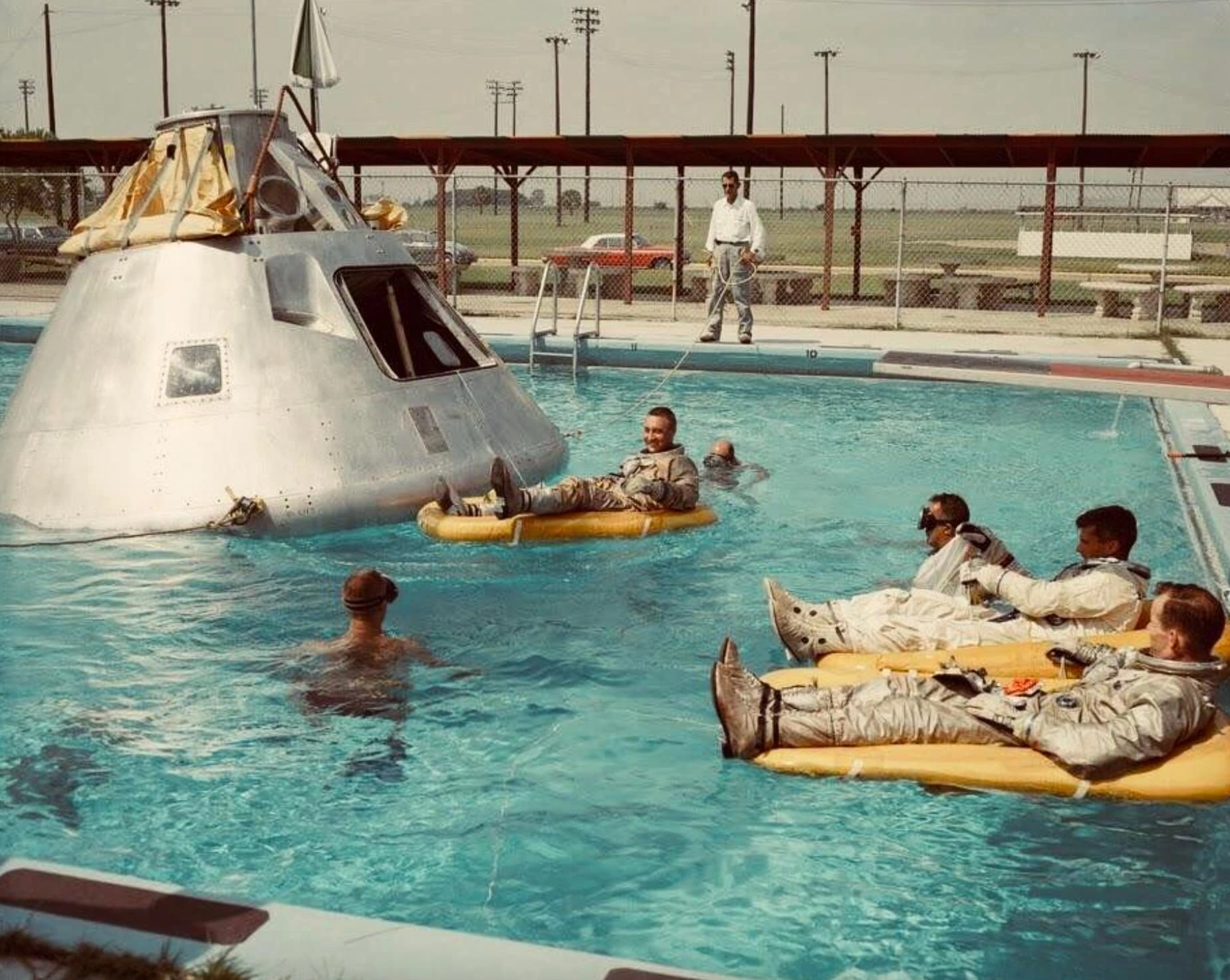 23 Retro NASA Images to Ignite Your Wanderlust