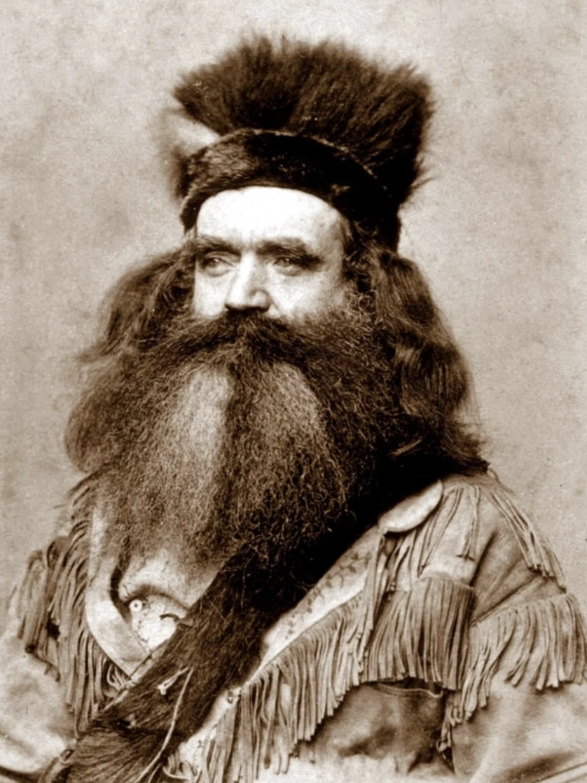 23 Vintage Fur Trapper Snapshots That Capture the Wild Frontier