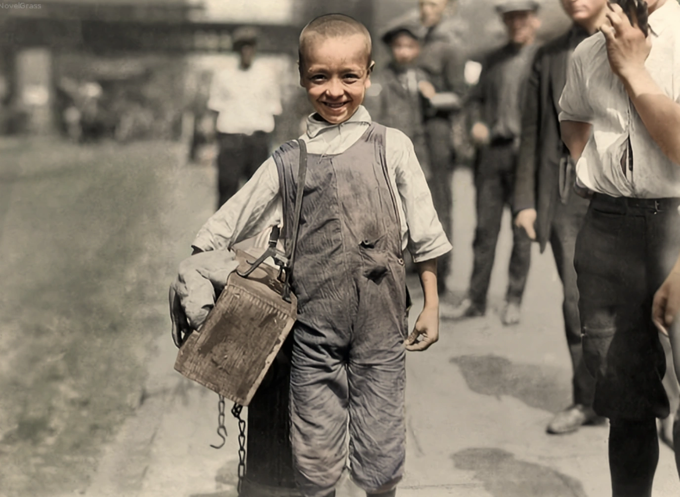 22 Vintage Images of Children Working Hard (Just Kidding!)