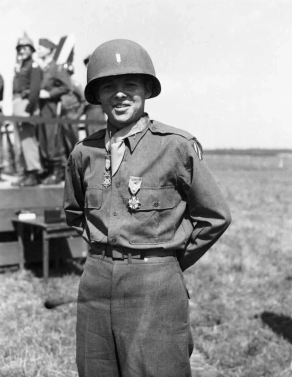 Warriors Through Time: 24 Captivating Historical Images of Battle-Tested Soldiers