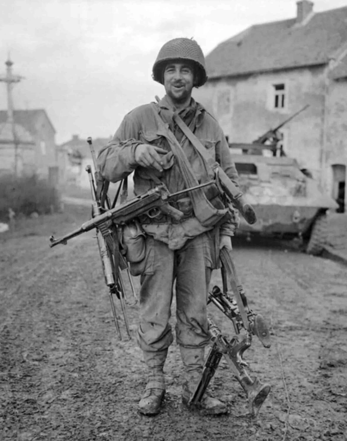Warriors Through Time: 24 Captivating Historical Images of Battle-Tested Soldiers