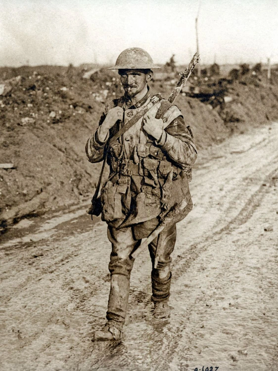 Warriors Through Time: 24 Captivating Historical Images of Battle-Tested Soldiers