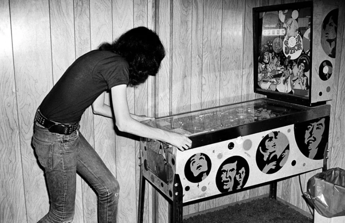 18 Vintage Pinball Masters Who Scored Big: A Snap Collection