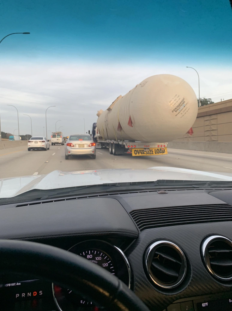 21 Big Rigs Transporting Enormous Cargo