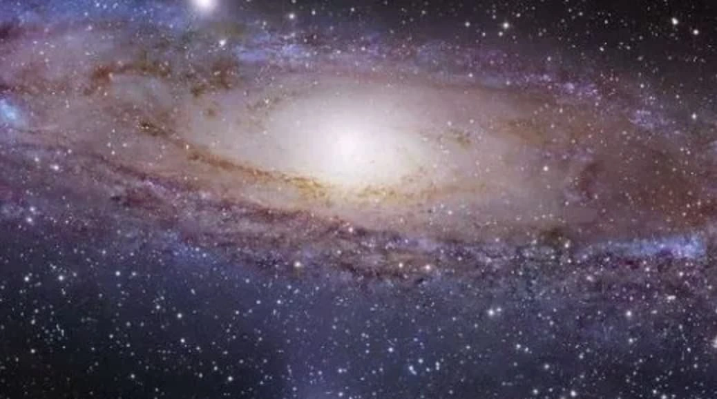 20 Breathtaking Images of the Andromeda Galaxy