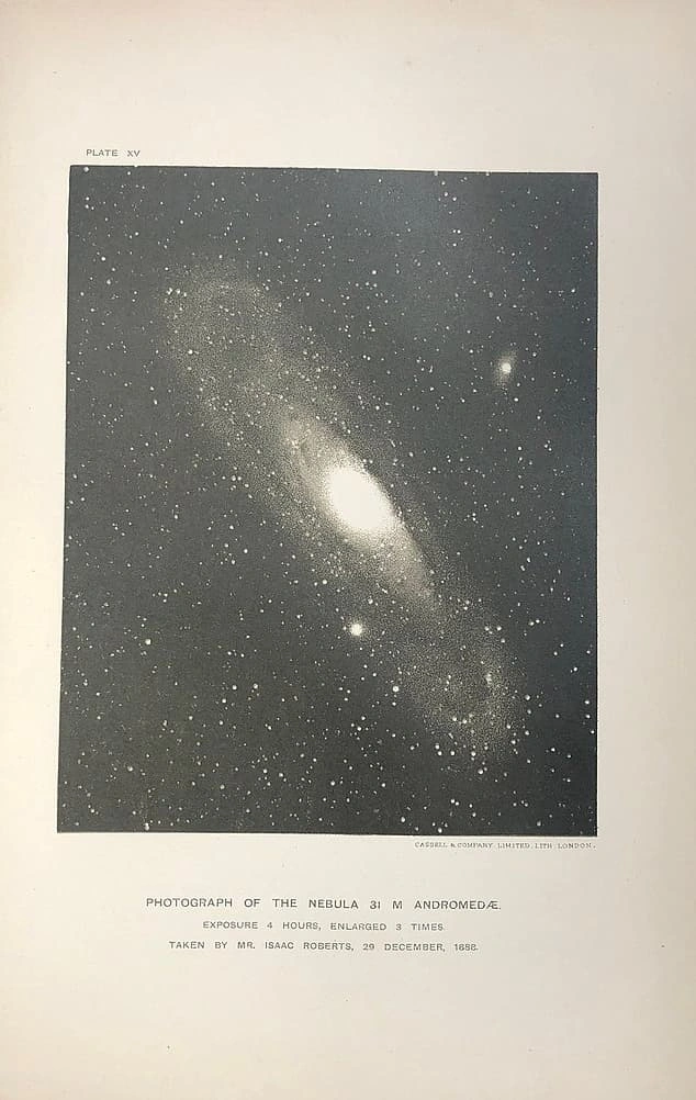 20 Breathtaking Images of the Andromeda Galaxy