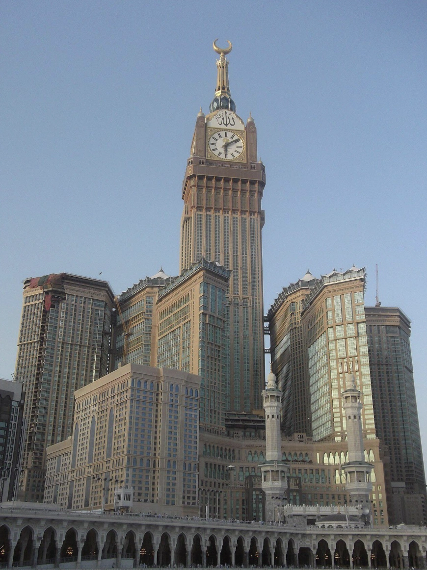 23 Enormous Architectural Wonders