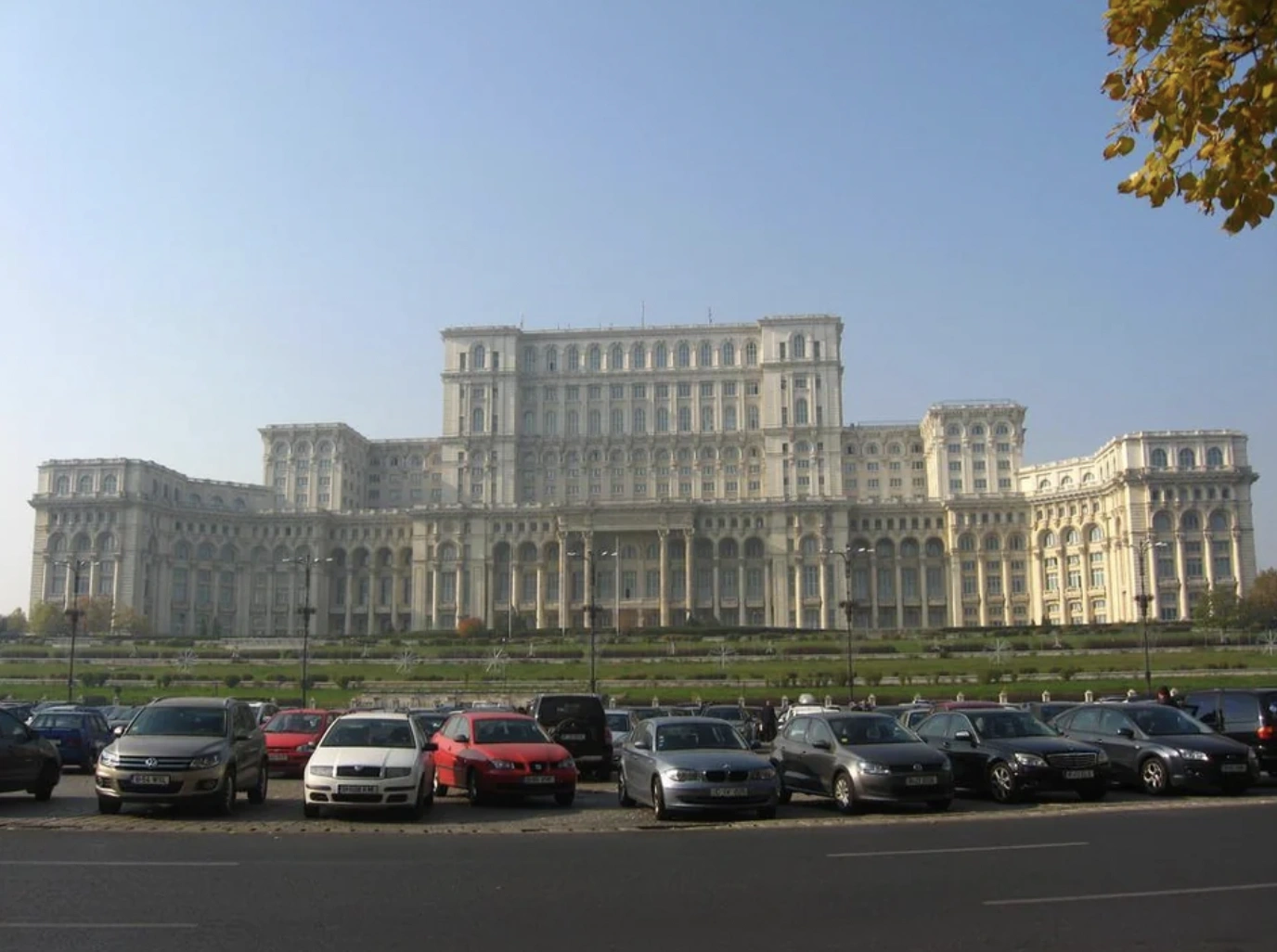 23 Enormous Architectural Wonders