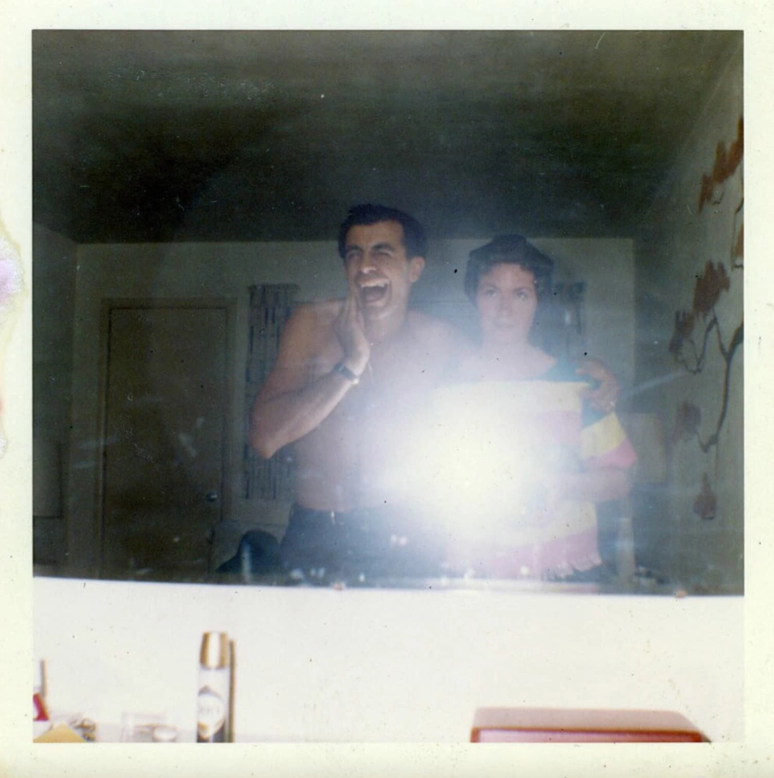 29 Retro Self-Portraits from the Pre-iPhone Era