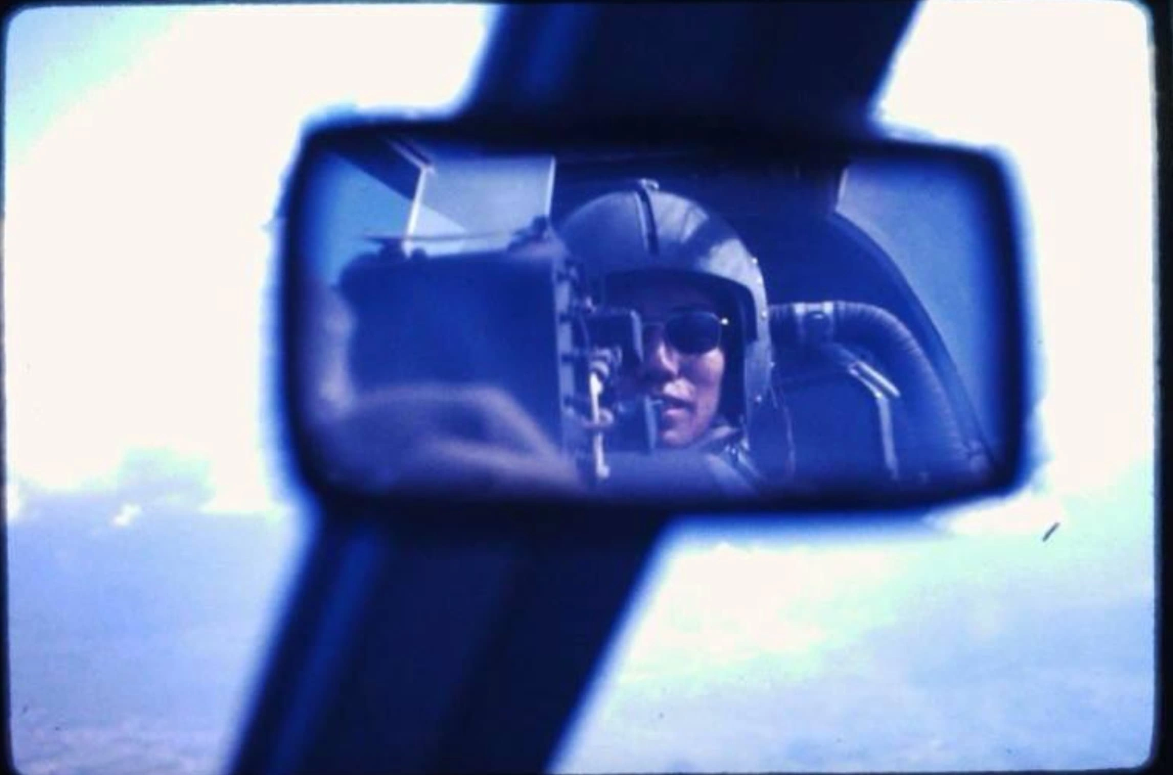 29 Retro Self-Portraits from the Pre-iPhone Era