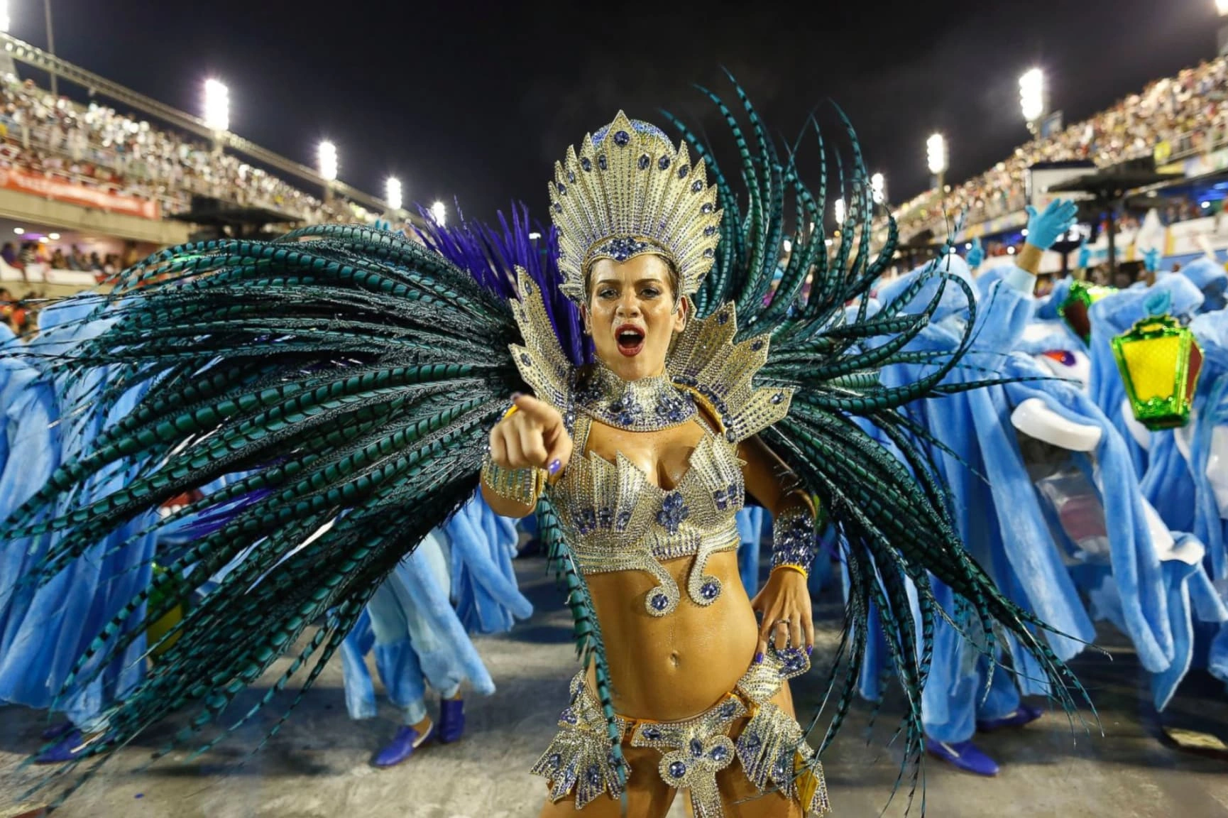 Exploring Cultural Traditions: 22 Captivating Photos of Rituals Around the World