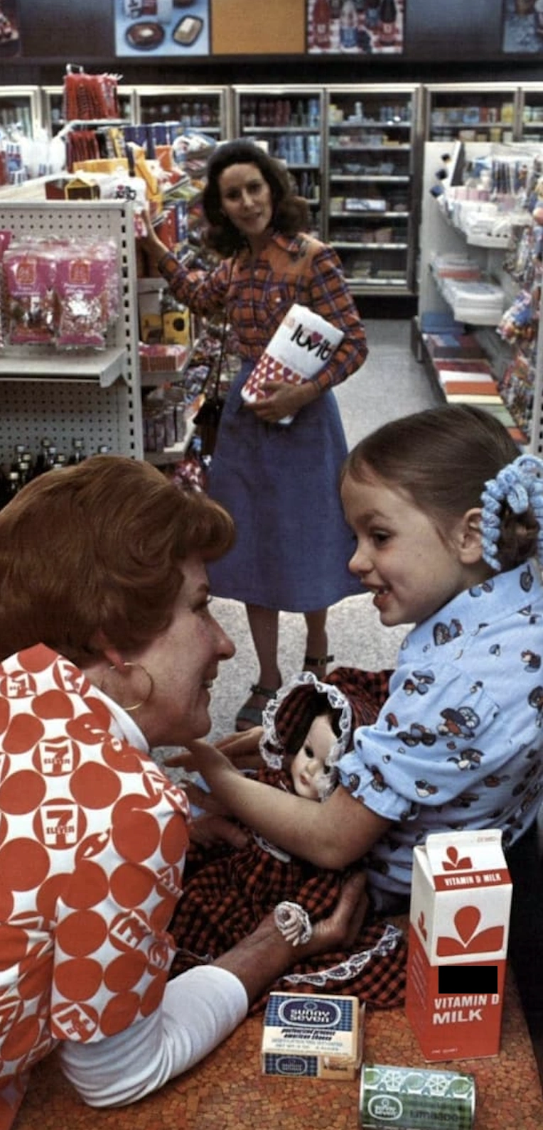 Exploring the Origins of 7-Eleven: 24 Rare 240-Ounce Photos