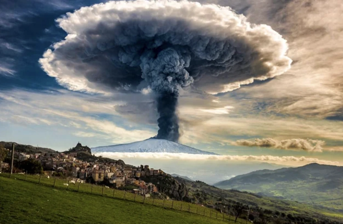 20 Captivating Images to Kickstart Your Weekend