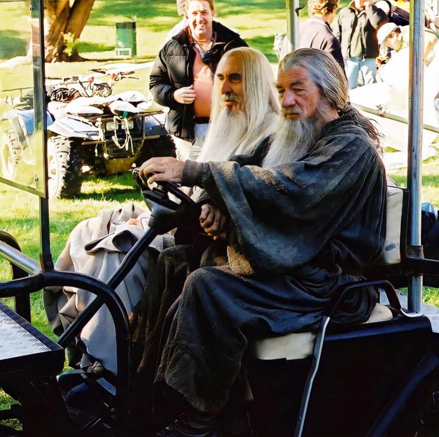 28 Rare and Unforgettable 'Lord of the Rings' Production Shots