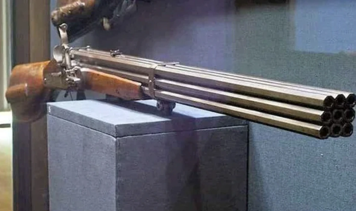 21 Captivating Images to Fuel Your Late-Night Inspiration