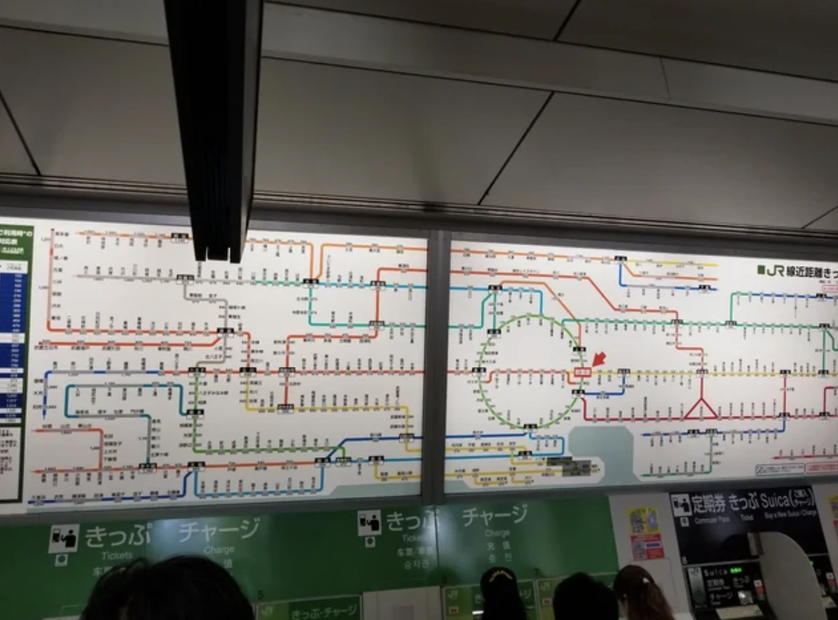 Exploring the Wonders of Our World: 22 Captivating Images